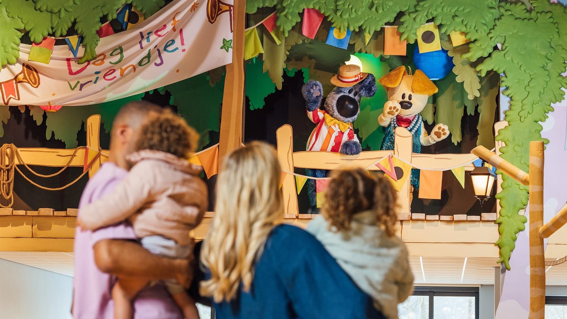 Uitzwaaimoment banner